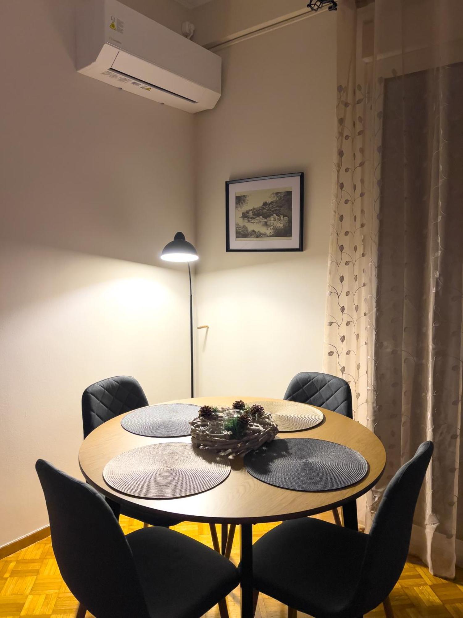 Pavlos Urban Stay Athena Bagian luar foto